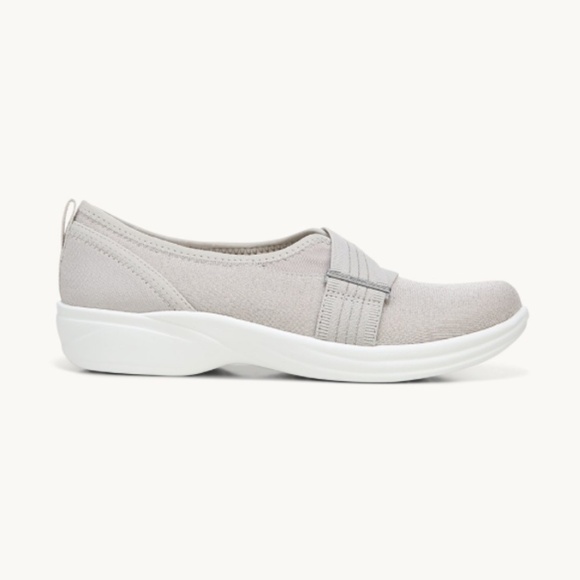 Bzees Niche III Slip-On - Picture 8 of 9
